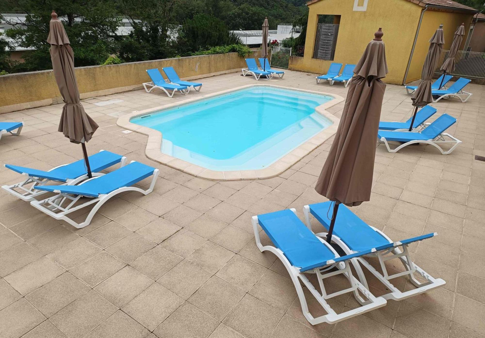 Appartement T2 - Pmr A 750 Metres De La Station Thermale D'Avene Exterior photo